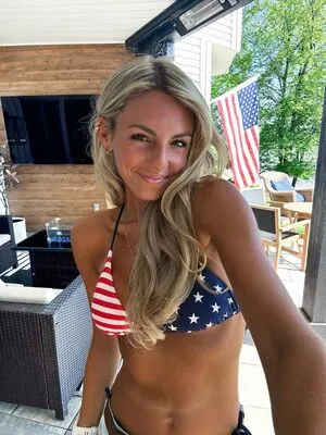 Annie Agar OnlyFans Leaked Free Thumbnail Picture - #t8qBoGolqj