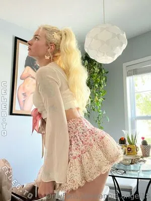 Annie Angel Annie Angel18 OnlyFans Leaked Free Thumbnail Picture - #mytNshBzTt