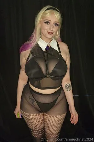 Annie Christ OnlyFans Leaked Free Thumbnail Picture - #l0EH12XO4F