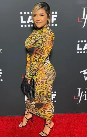 Annie Gonzalez OnlyFans Leaked Free Thumbnail Picture - #LjnQQaHXkb
