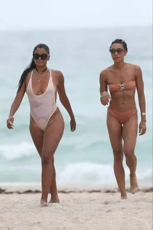 Annie Ilonzeh OnlyFans Leaked Free Thumbnail Picture - #R5ilIcroUD