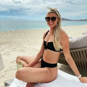 Annie Kunz OnlyFans Leaked Free Thumbnail Picture - #NuJyAWk7Bl