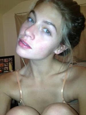 Annie Mcginty OnlyFans Leaked Free Thumbnail Picture - #VjI1azOEAq