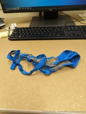 Annie Mick OnlyFans Leaked Free Thumbnail Picture - #e2pXyg8CLg