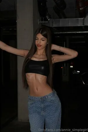 Annie Simplegirl OnlyFans Leaked Free Thumbnail Picture - #31vLBlbEI3