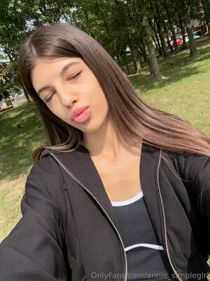 Annie Simplegirl OnlyFans Leaked Free Thumbnail Picture - #tU9f13s6ZU