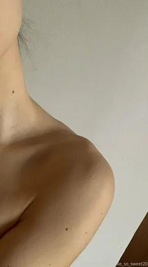 Annie So Sweet OnlyFans Leaked Free Thumbnail Picture - #IurPPq54qj