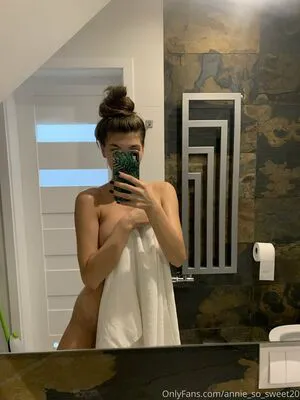 Annie So Sweet OnlyFans Leaked Free Thumbnail Picture - #sIVwFuWeEr