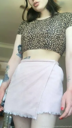 Anniebacterialx OnlyFans Leaked Free Thumbnail Picture - #Sm1MvO9wUu