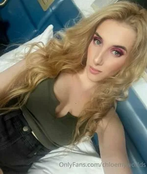 Anniechloesworld OnlyFans Leaked Free Thumbnail Picture - #35WuMOaff3