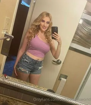 Anniechloesworld OnlyFans Leaked Free Thumbnail Picture - #CMQDAo2pdM