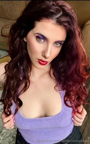 Anniechloesworld OnlyFans Leaked Free Thumbnail Picture - #DK78yZnRGG
