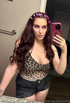 Anniechloesworld OnlyFans Leaked Free Thumbnail Picture - #GPSNUtyCGf