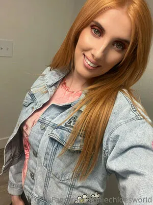 Anniechloesworld OnlyFans Leaked Free Thumbnail Picture - #LnAmOO0Di4