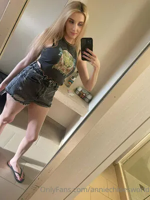 Anniechloesworld OnlyFans Leaked Free Thumbnail Picture - #sJcFmVtK7m