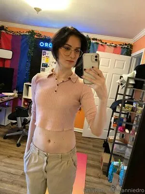 Anniedro OnlyFans Leaked Free Thumbnail Picture - #37kDQsv8Nb