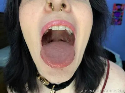 Anniedro OnlyFans Leaked Free Thumbnail Picture - #zjQ9r7qwlW