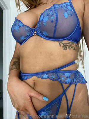 Annieecharlottefree OnlyFans Leaked Free Thumbnail Picture - #hqf2b3zd3m