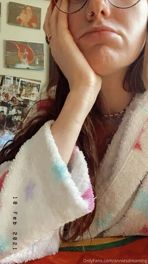 Annieecharlottefree OnlyFans Leaked Free Thumbnail Picture - #kbLKN1bbS4