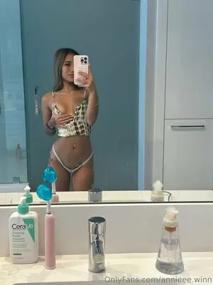 Annieee Winn OnlyFans Leaked Free Thumbnail Picture - #NJ4SIstx3X