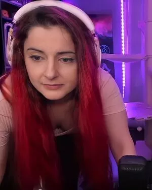 AnnieFuchsia OnlyFans Leaked Free Thumbnail Picture - #QBk3V7N9AS