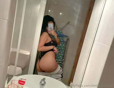 Annieguzman OnlyFans Leaked Free Thumbnail Picture - #AW6cusWLE3