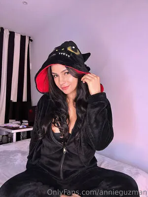 Annieguzman OnlyFans Leaked Free Thumbnail Picture - #IG7WieBdr9