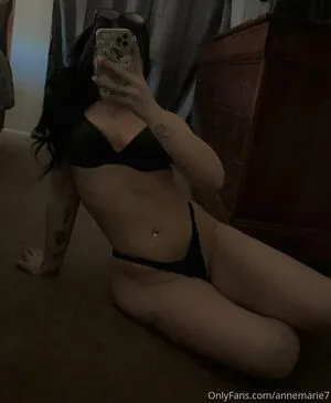 Anniemarie7 Little22lady Honeybaby Lo OnlyFans Leaked Free Thumbnail Picture - #jWms8Q7LaP