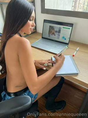 Anniequeeen OnlyFans Leaked Free Thumbnail Picture - #7pgFfzXIrb