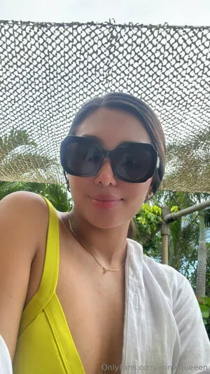 Anniequeeen OnlyFans Leaked Free Thumbnail Picture - #OO07in3Kaw
