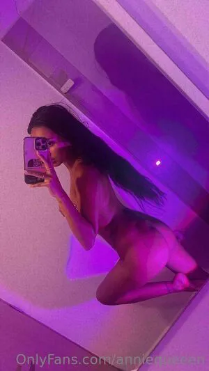 Anniequeeen OnlyFans Leaked Free Thumbnail Picture - #SBUXrxlUDG