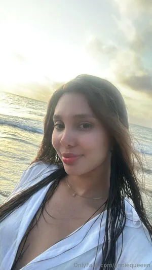 Anniequeeen OnlyFans Leaked Free Thumbnail Picture - #bGfR0vzWnR