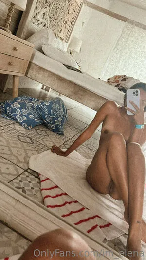 Anniequeeen OnlyFans Leaked Free Thumbnail Picture - #hHv4fmvPFP