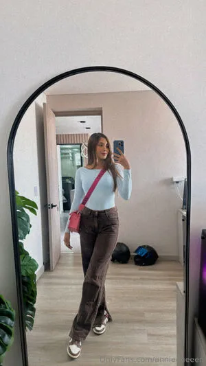 Anniequeeen OnlyFans Leaked Free Thumbnail Picture - #qQWHf1wzAB