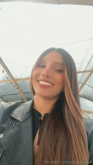 Anniequeeen OnlyFans Leaked Free Thumbnail Picture - #t7HWyJDI5K