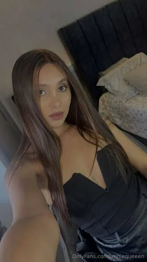 Anniequeeen OnlyFans Leaked Free Thumbnail Picture - #yOjbDTbKst