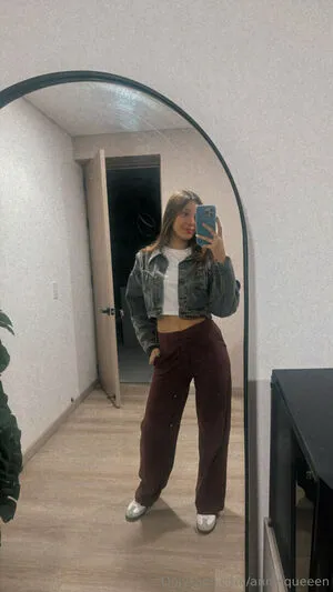 Anniequeeen OnlyFans Leaked Free Thumbnail Picture - #yZJx3vdqop