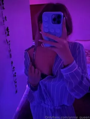 Anniequeen OnlyFans Leaked Free Thumbnail Picture - #LlvBl6Uxn5