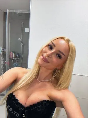 Annika Gruber OnlyFans Leaked Free Thumbnail Picture - #tXzHzBY6L3