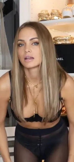 Annika Jung OnlyFans Leaked Free Thumbnail Picture - #PCamxf9qgk