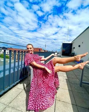 Annika Lau OnlyFans Leaked Free Thumbnail Picture - #0MGiDzlGPg