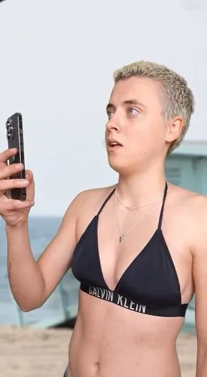 Annikazion OnlyFans Leaked Free Thumbnail Picture - #B9nIgBNhKM