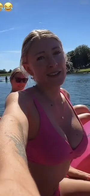 Annisophie OnlyFans Leaked Free Thumbnail Picture - #bPDvWEHSYB