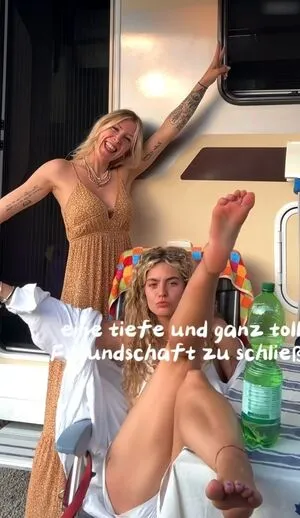 Annisophie OnlyFans Leaked Free Thumbnail Picture - #kyzofK4izE