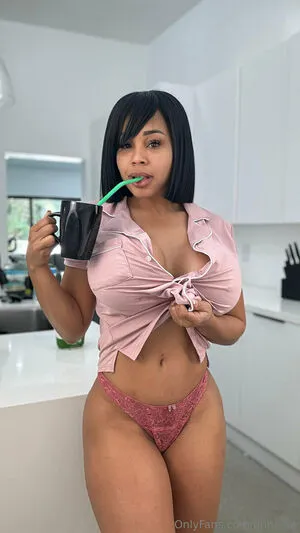 Annistar OnlyFans Leaked Free Thumbnail Picture - #3Aqw1oDexj