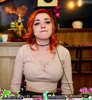 Annitheduck OnlyFans Leaked Free Thumbnail Picture - #sOxg8D03sr