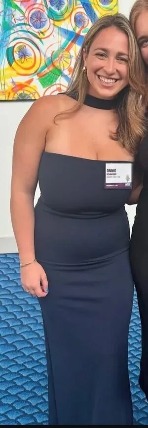 Annnieee OnlyFans Leaked Free Thumbnail Picture - #1ZZmLKGZID