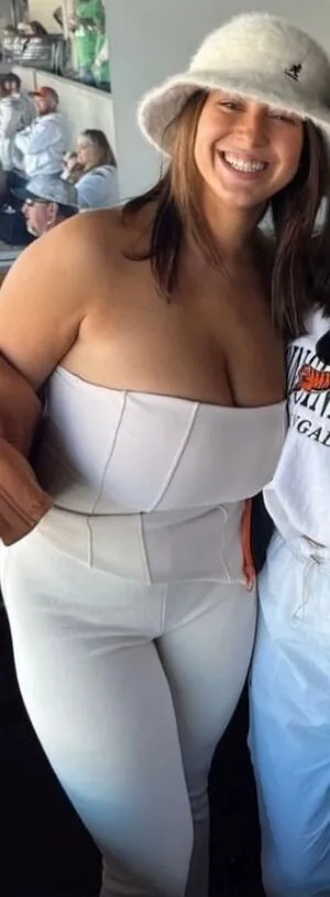 Annnieee OnlyFans Leaked Free Thumbnail Picture - #CCXBFAG8yd