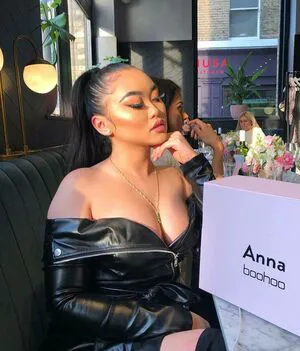 Annouveauriche OnlyFans Leaked Free Thumbnail Picture - #D2McupGK4x