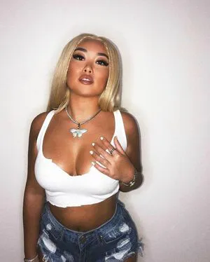 Annouveauriche OnlyFans Leaked Free Thumbnail Picture - #SGpOz7H9A6